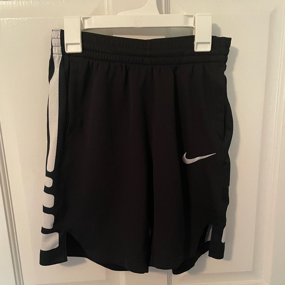 Nike Elite Youth basketball shorts